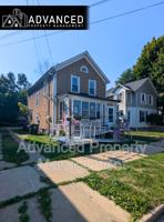 featured image of 1644 Charles Street #UPPER