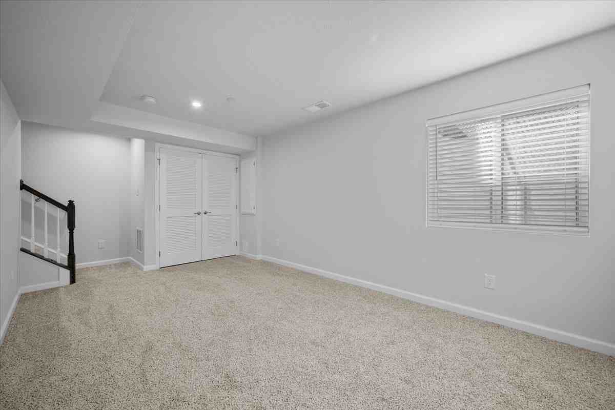 301 Plaza Drive - Photo 4 of 22