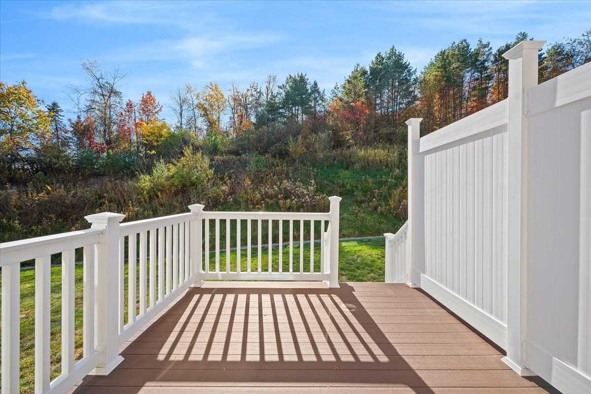 301 Plaza Drive - Photo 6 of 22