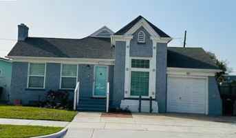 featured image of 4723 Avenue S