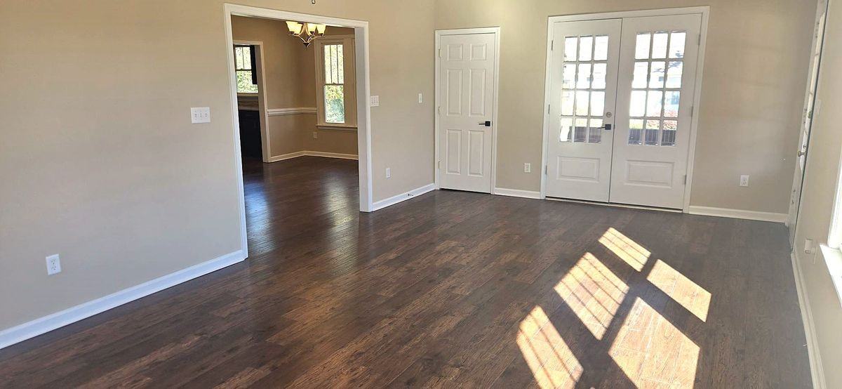 1110 North Division Street - Photo 7 of 25