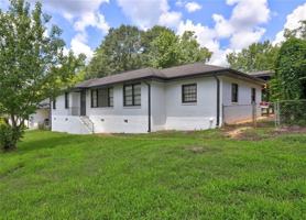 featured image of 970 Oglethorpe Ave