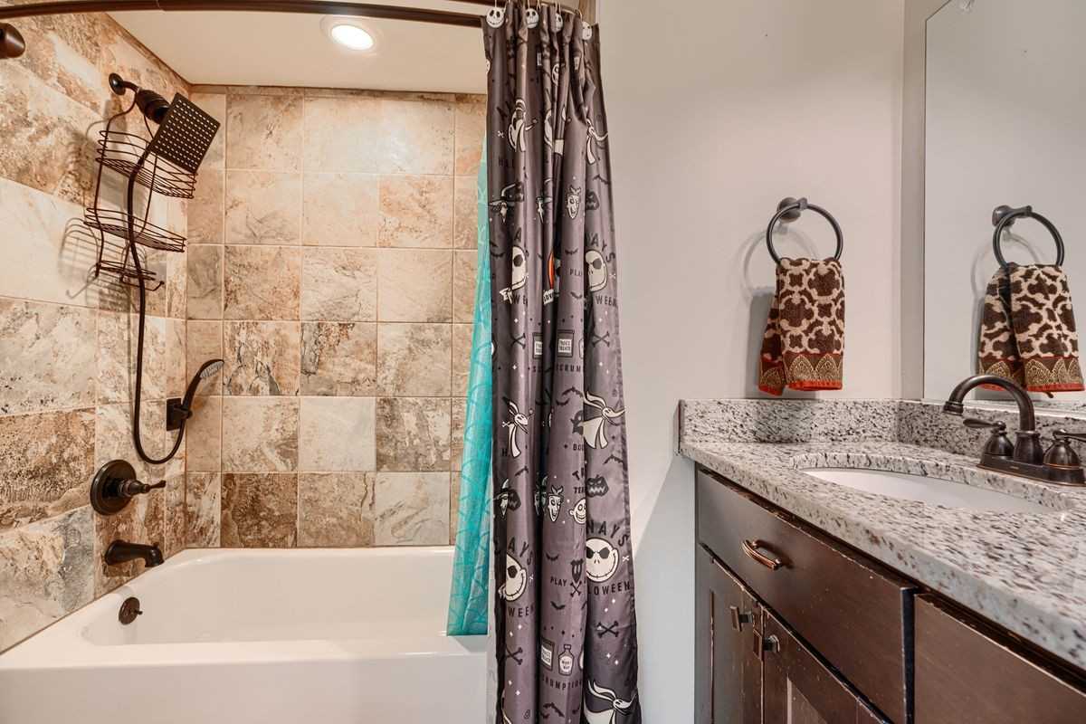 1730 East Chase Street - Photo 6 of 49