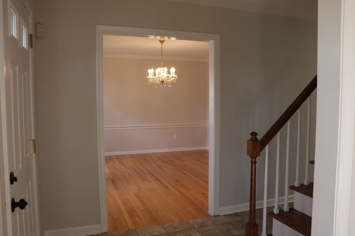 35 Highpoint Road - Photo 6 of 12