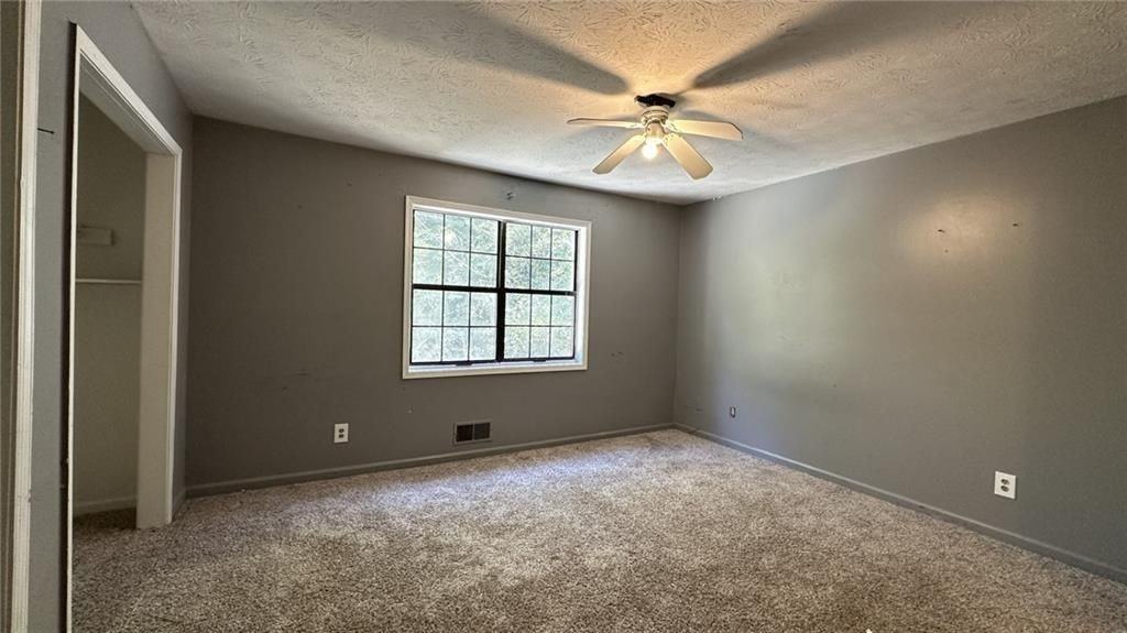 4247 Dejohns Way Northeast - Photo 4 of 4