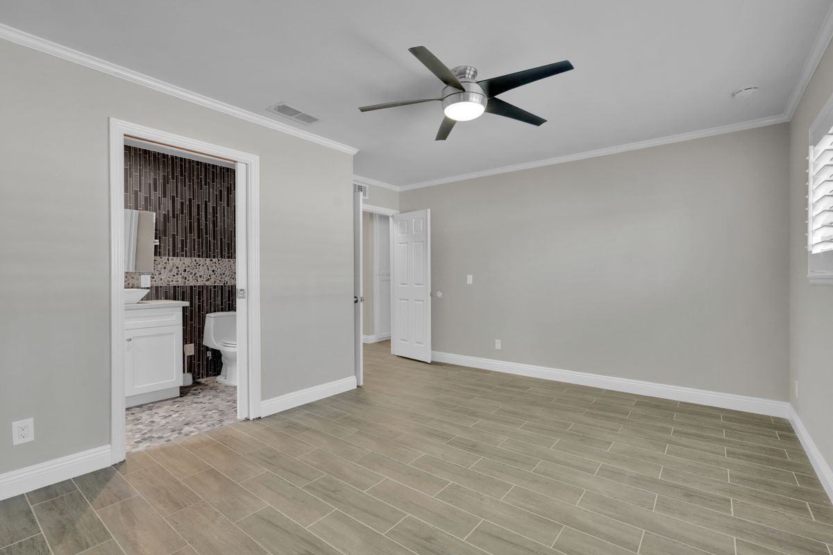 20111 Lakemore Drive - Photo 6 of 16