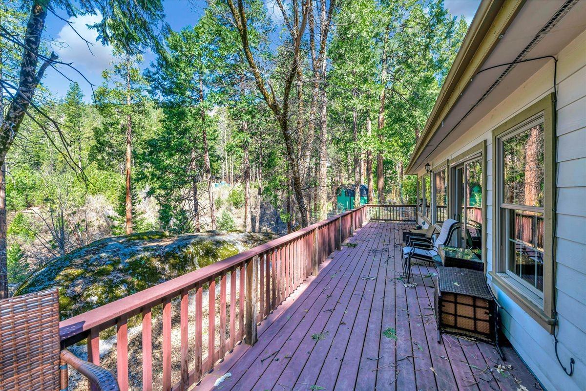 1312 Squaw Rock Trail - Photo 3 of 31