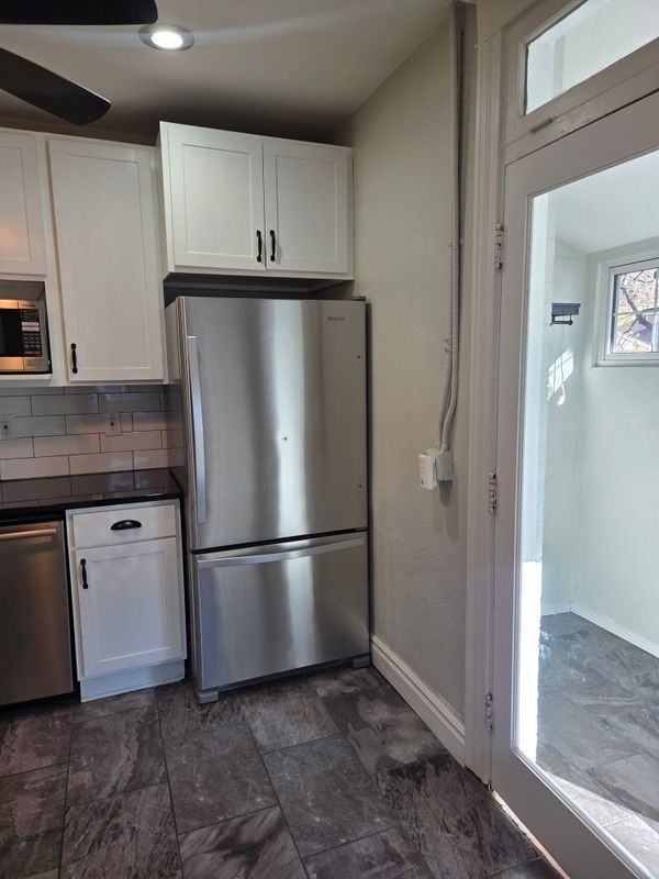 2 Pennsylvania Street - Photo 6 of 45