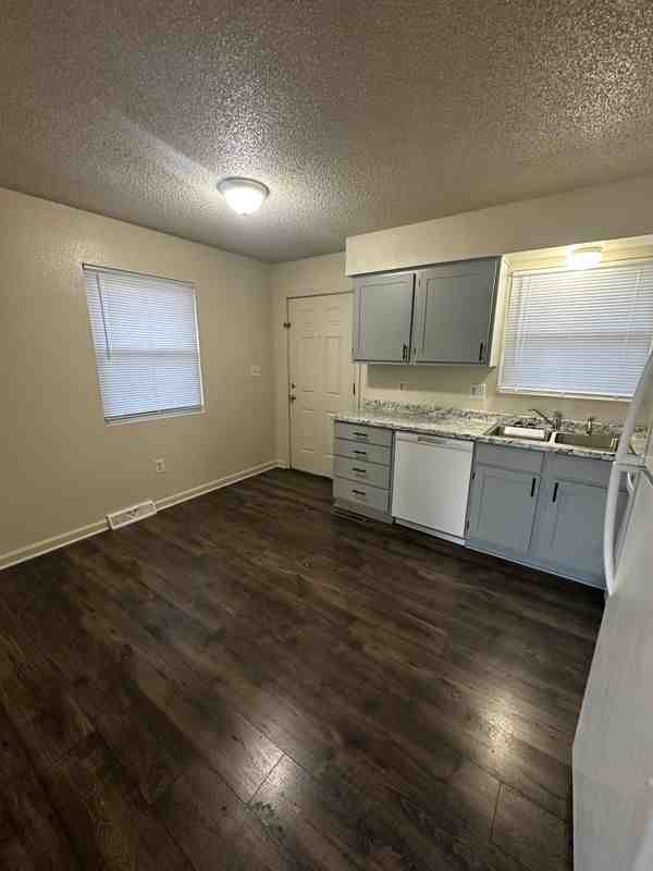 3237 North 84th Terrace - Photo 3 of 19