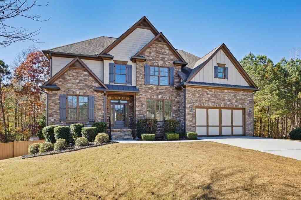 215 Arthur Hills Drive - Photo 2 of 28