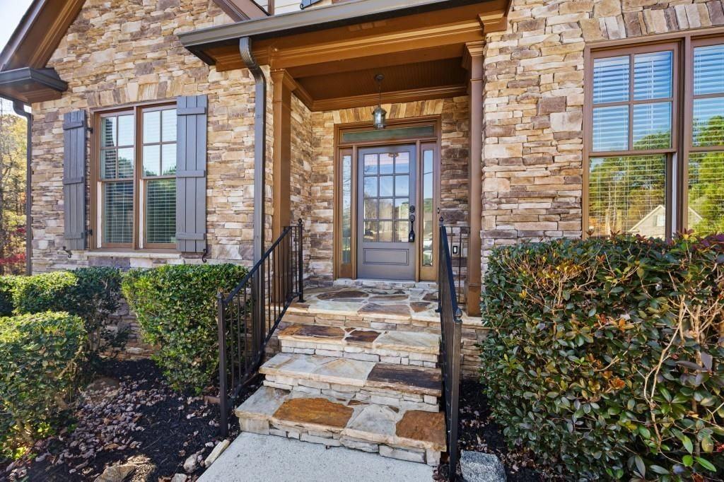 215 Arthur Hills Drive - Photo 3 of 28