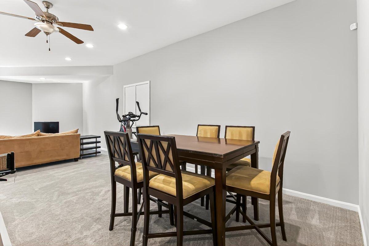 1300 Pinstripe Court - Photo 7 of 28