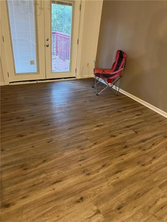 1744 Vauxhall Drive - Photo 5 of 10