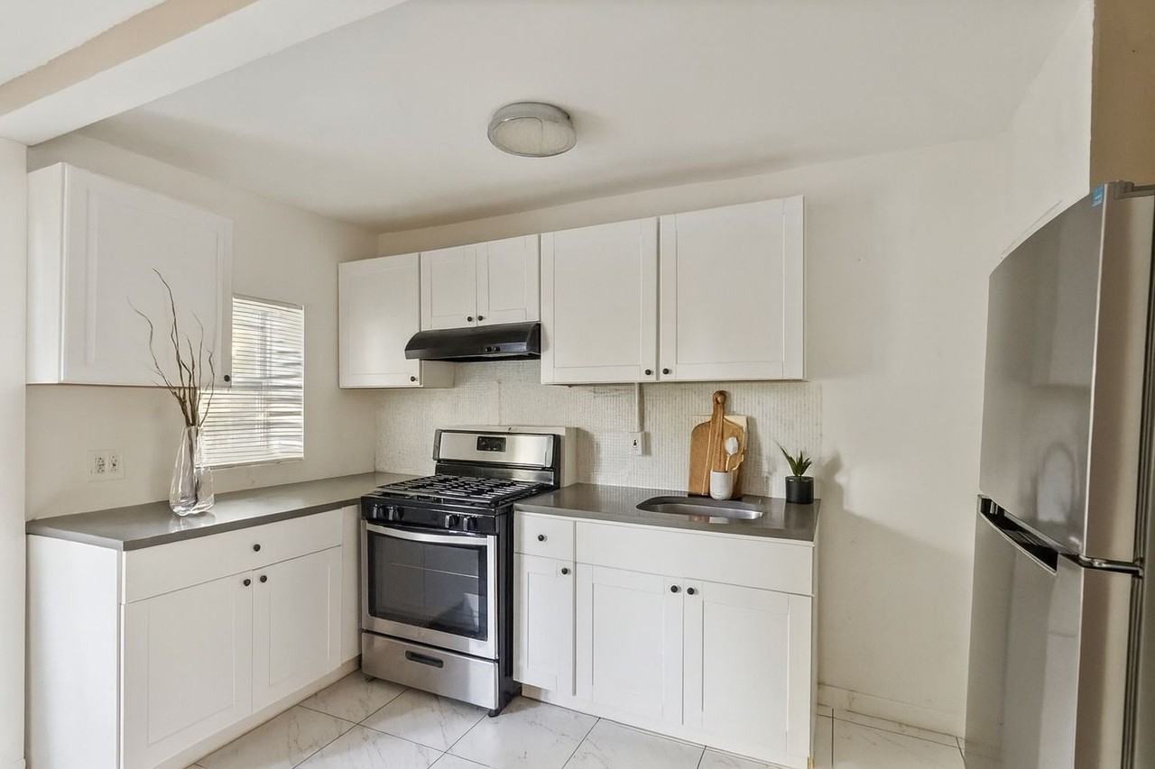 358 E Upsal St #11 - Photo 3 of 11