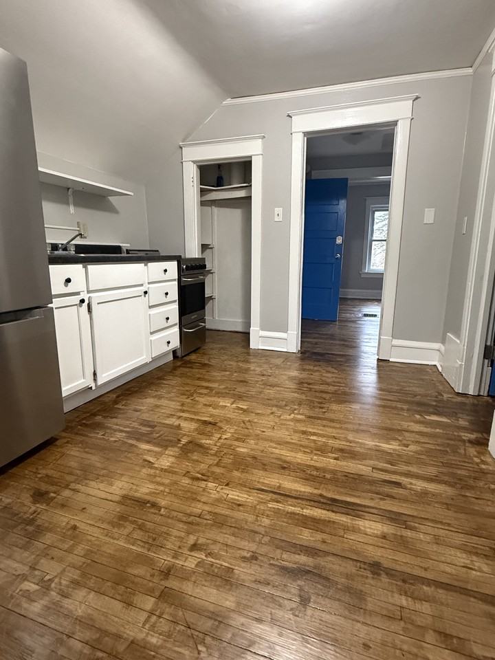 1201 N 7th Ave E #NA - Photo 5 of 10