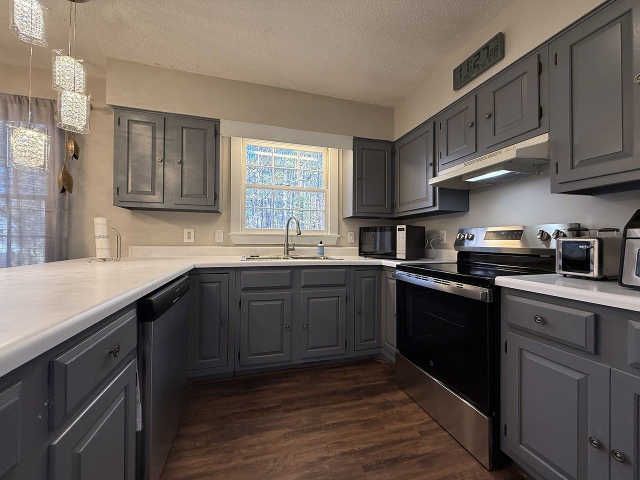 505 Westbrook Dr #0 - Photo 5 of 36