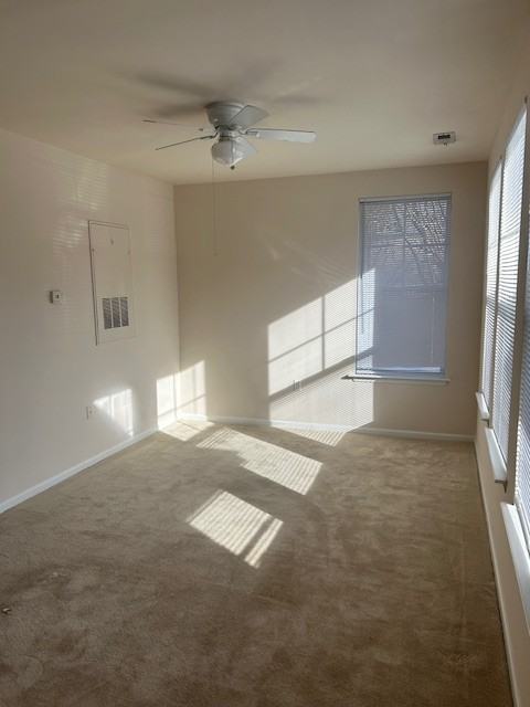 806 W Washington St #301 - Photo 2 of 18