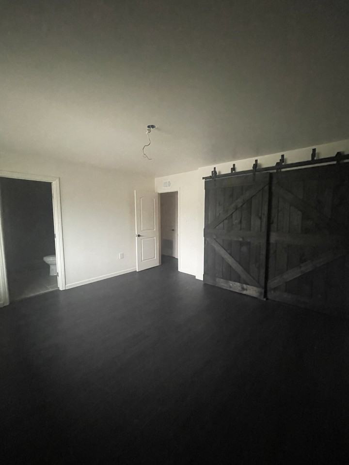 1044 East Michelle Street #NA - Photo 3 of 13