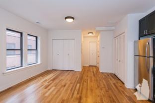 2201 West Eastwood Avenue #2NE - Photo 1 of 1
