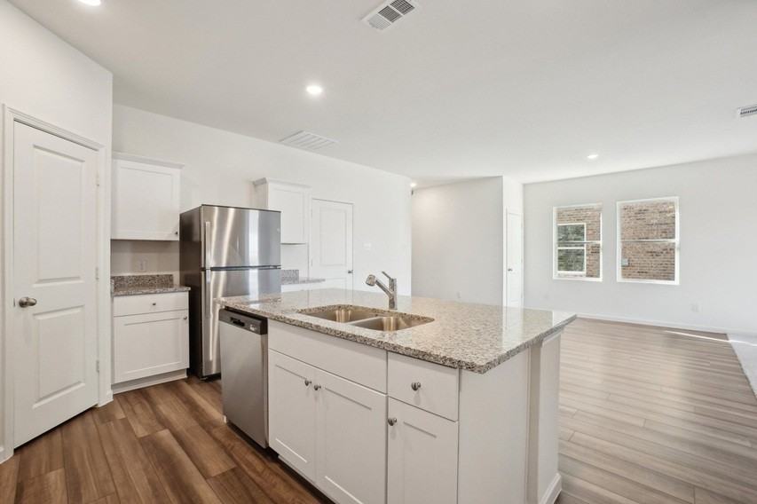 16125 Viburnum Dr #NA - Photo 6 of 7