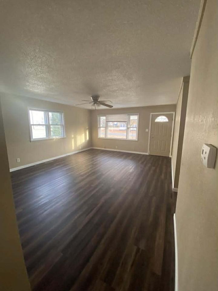 506 West Maple Street #NA - Photo 3 of 8