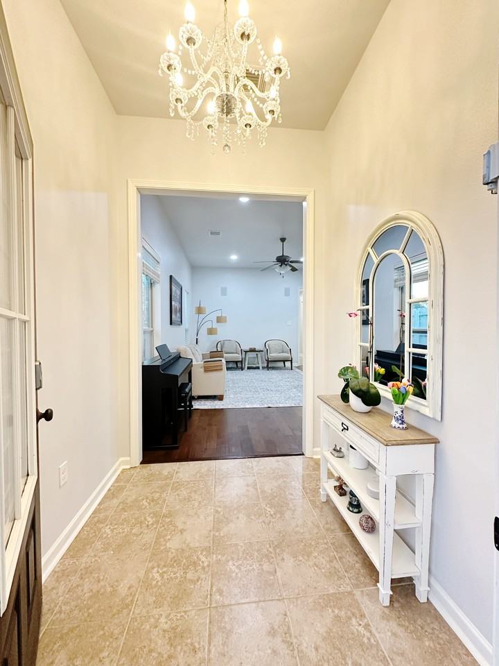 4847 Juniper Park Dr #NA - Photo 3 of 24