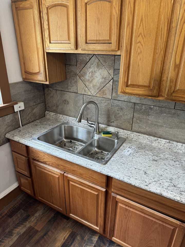 1413 Beech St #1413 - Photo 2 of 19