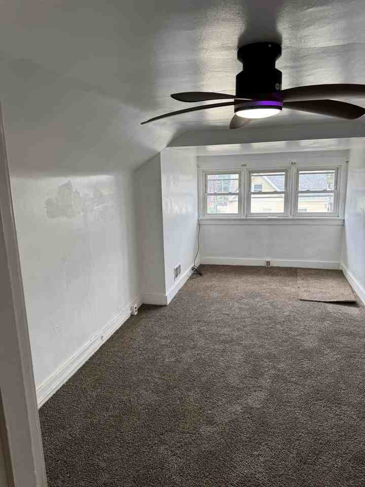 1413 Beech St #1413 - Photo 4 of 19