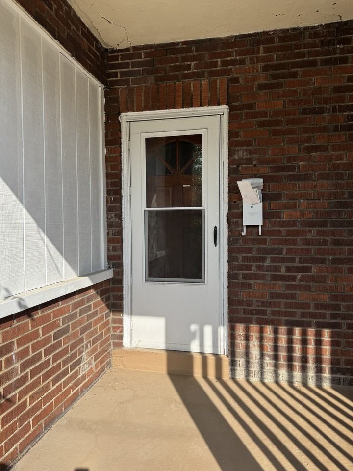 1413 Beech St #1413 - Photo 5 of 19