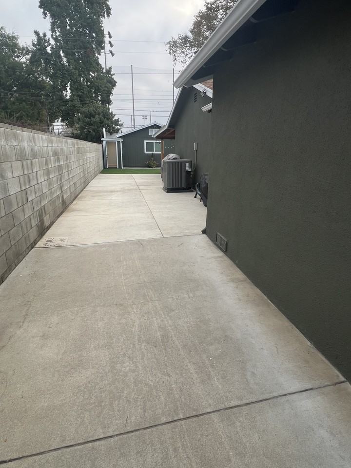 4862 North Mangrove Avenue #NA - Photo 2 of 20