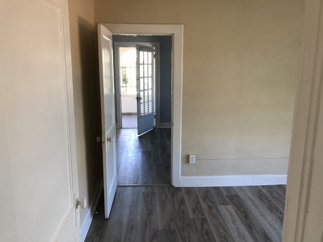 416 Goodall Ave #NA - Photo 5 of 14