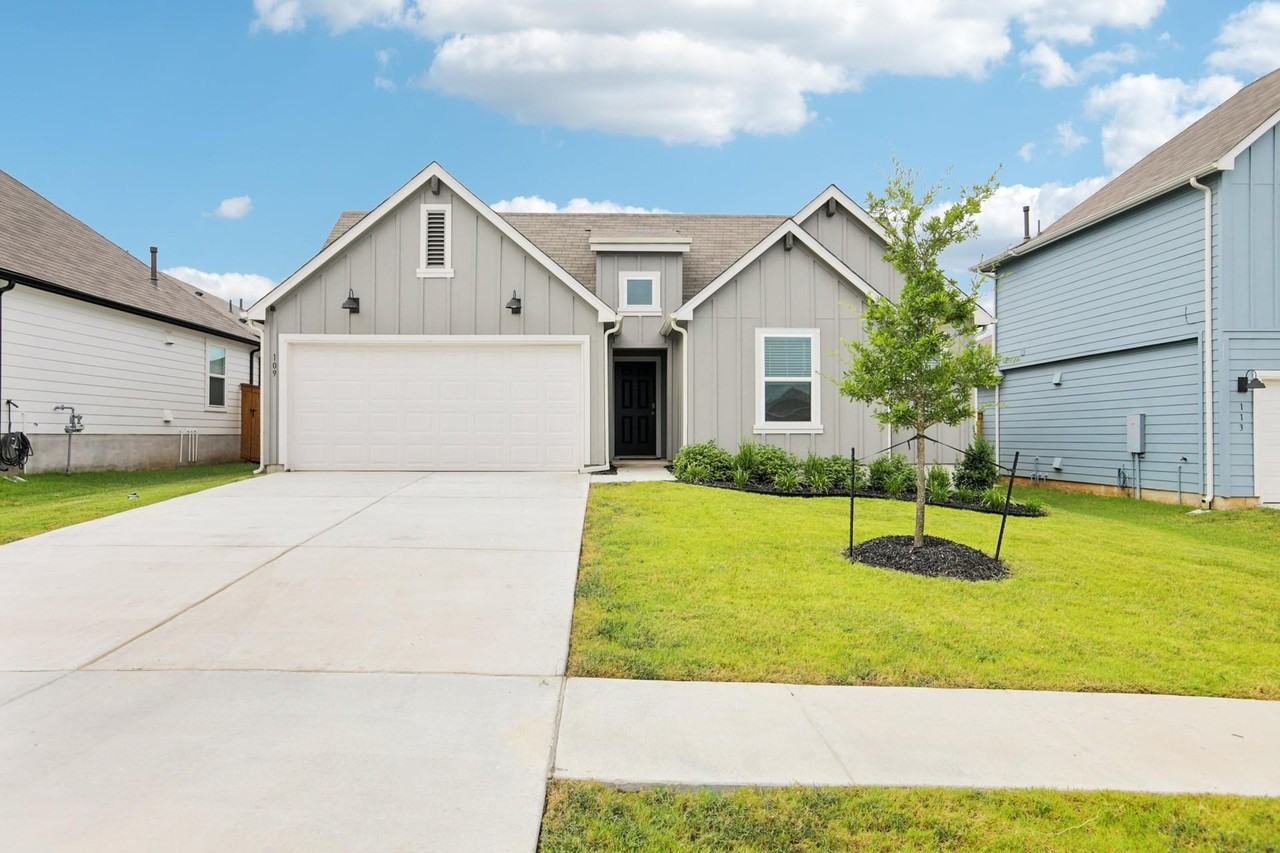 109 Netherland St #NA - Photo 3 of 29