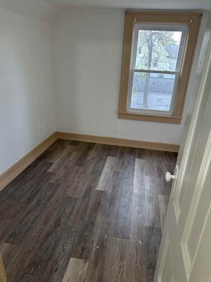 76 Avenue A #UP - Photo 4 of 4