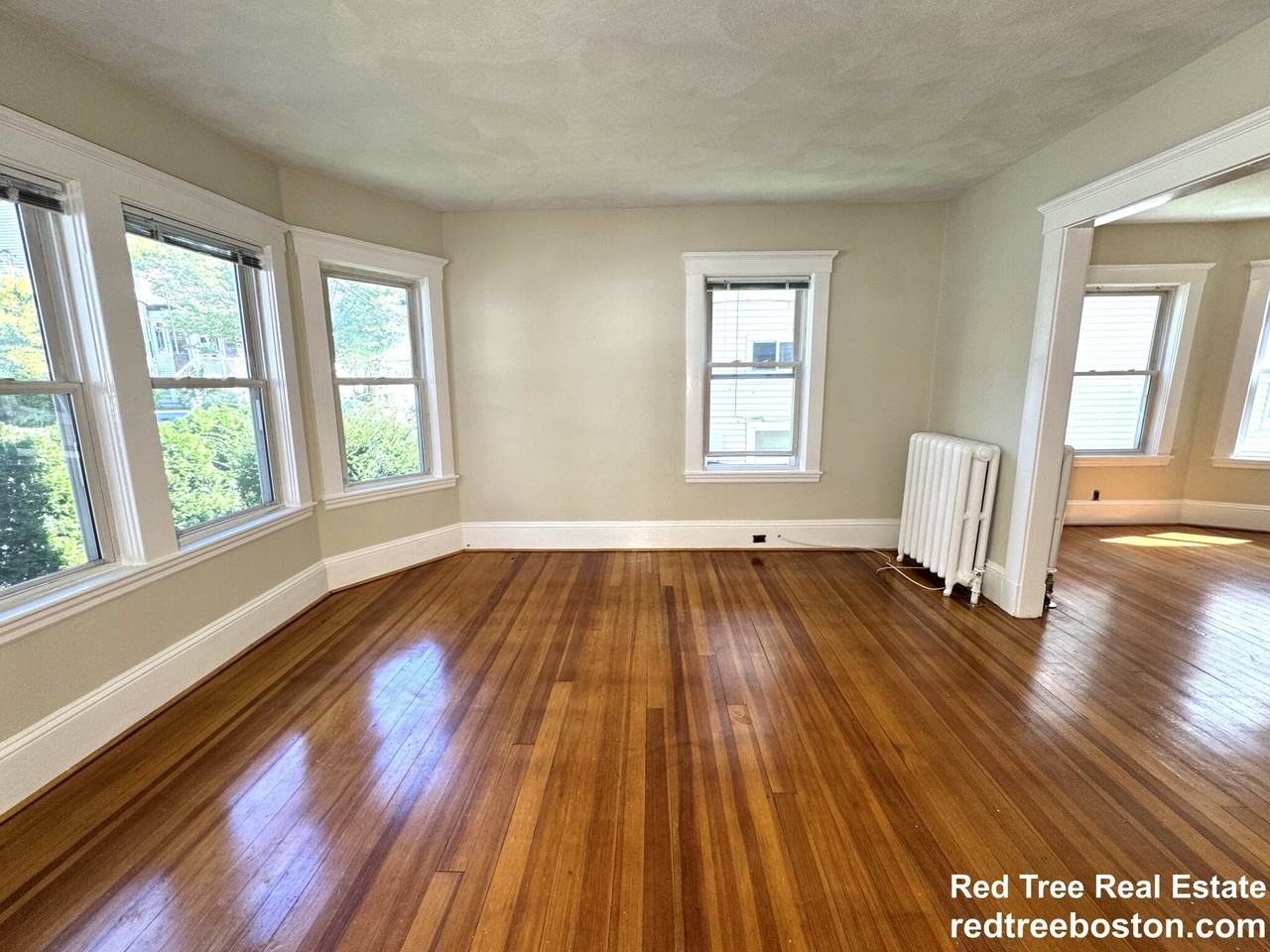 20 Hunnewell Avenue #1 - Photo 3 of 16