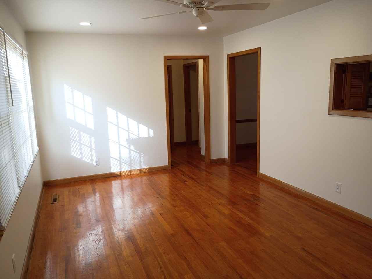 12504 E 33rd St S #NA - Photo 6 of 8