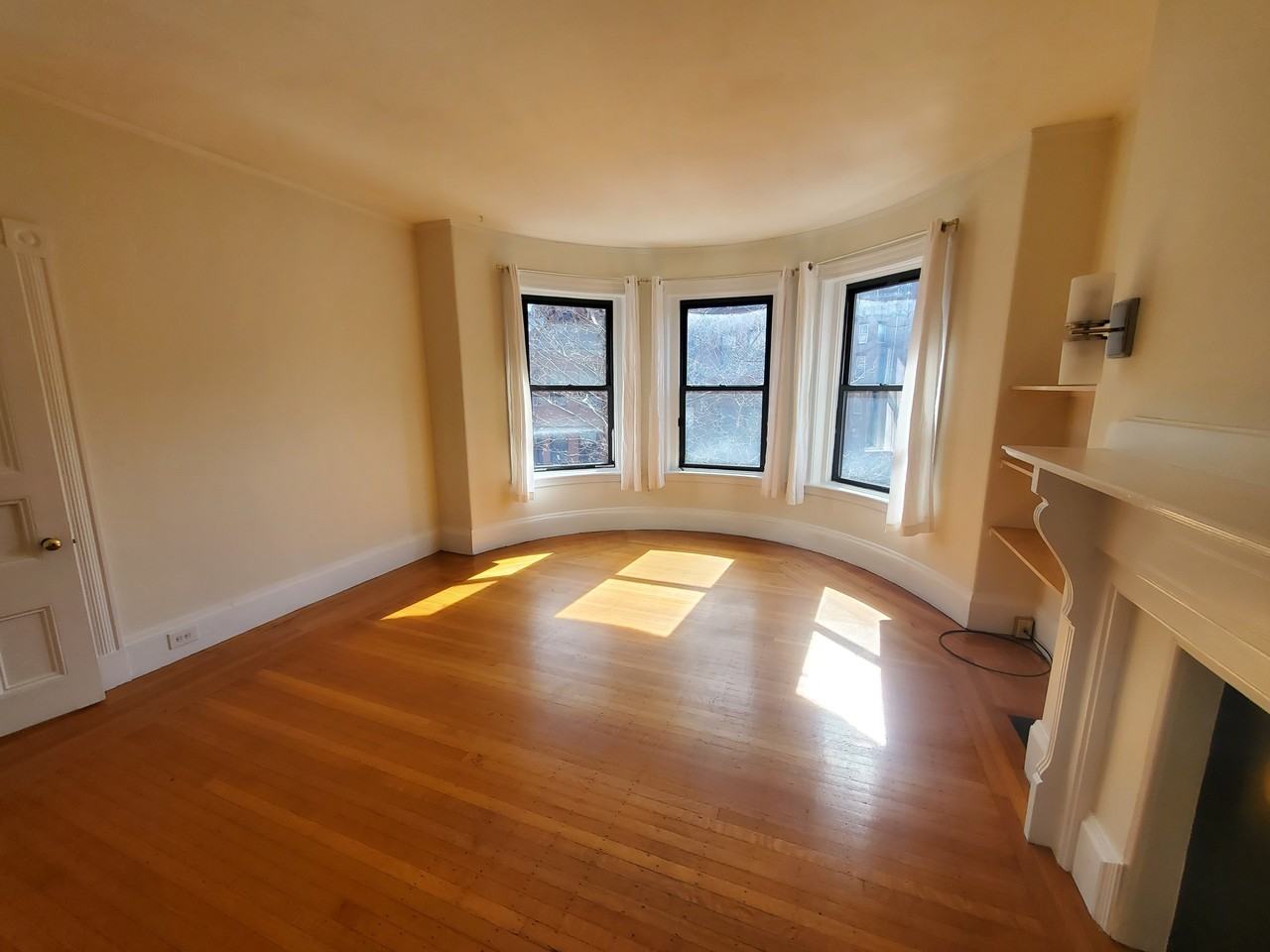 429 Marlborough Street #3B