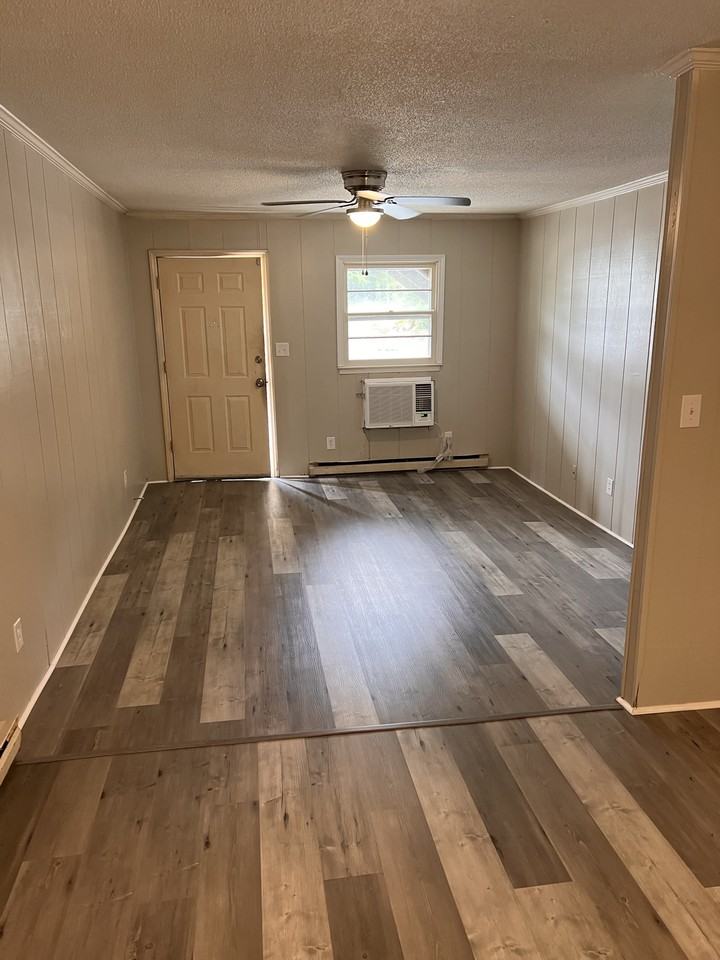 216 Church St #4 - Photo 5 of 9