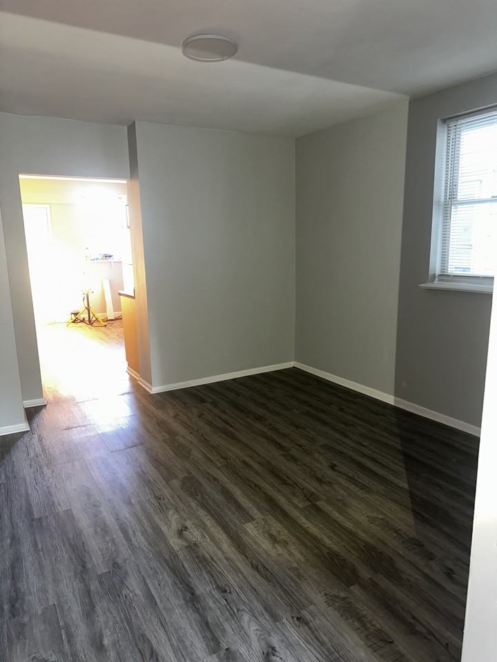 3055 N Monticello Ave #1 - Photo 7 of 8