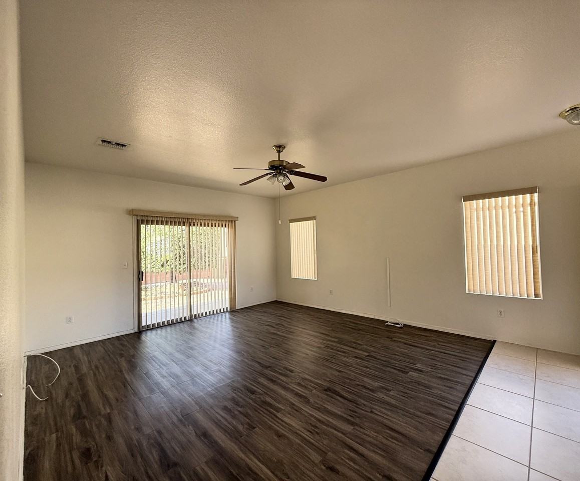 2152 Indigo Creek Ave #NA - Photo 5 of 16