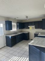 featured image of 1300 Fredonia Street #B