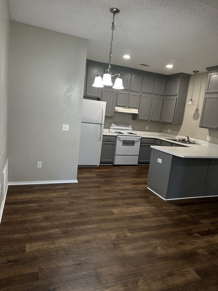 1340 Fredonia Street #B