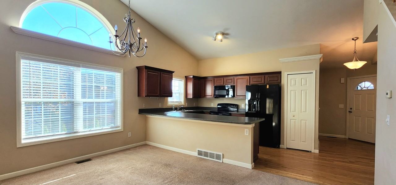 162 Slindes Woods Cir - Photo 3 of 21