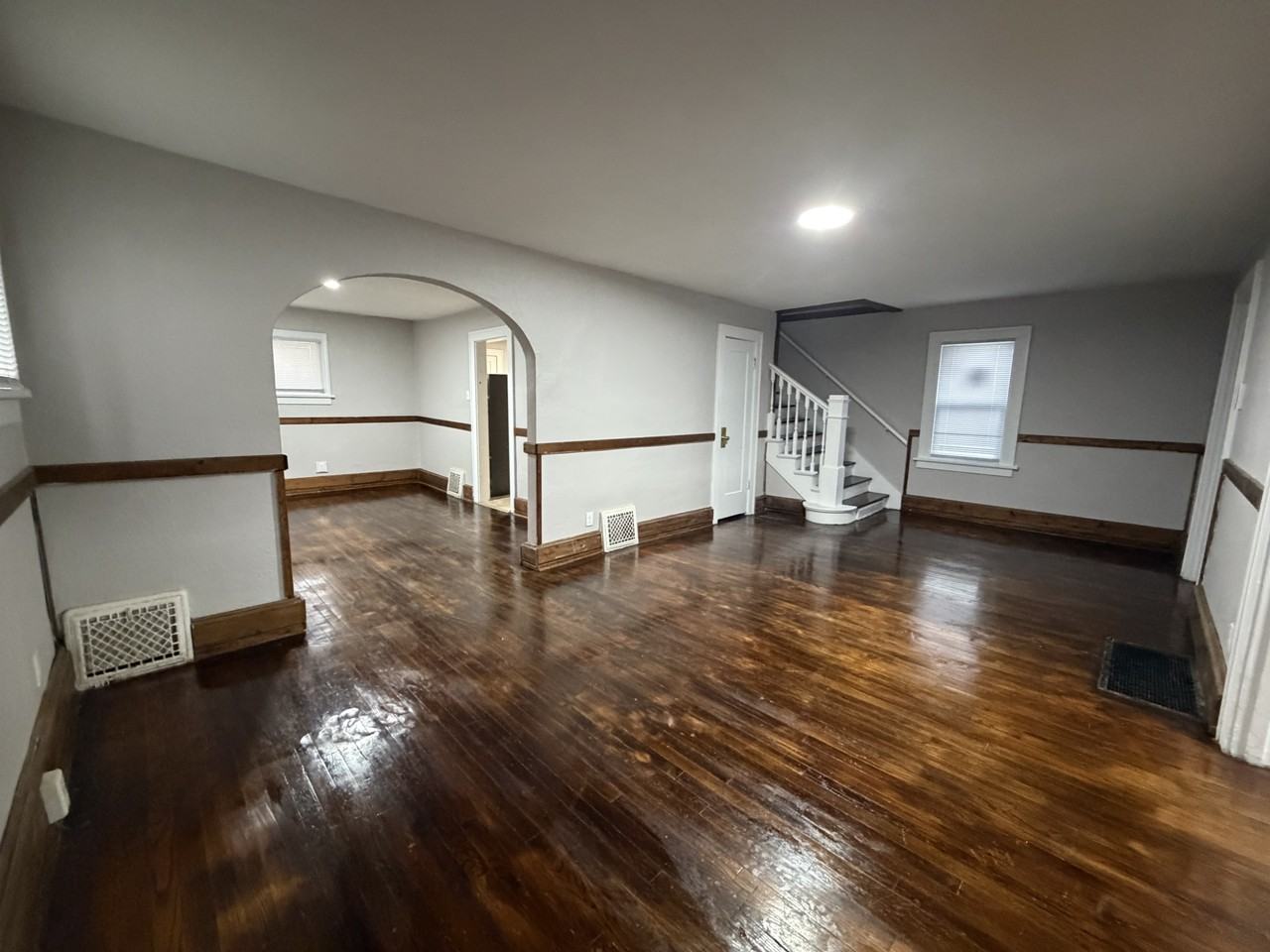 317 E Irvington Ave #NA - Photo 3 of 17