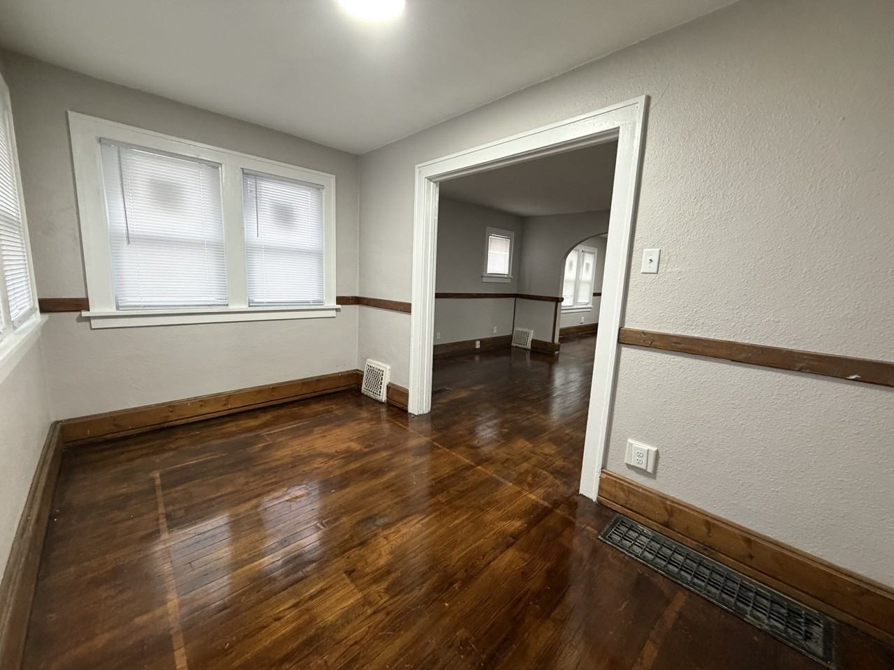 317 E Irvington Ave #NA - Photo 6 of 17