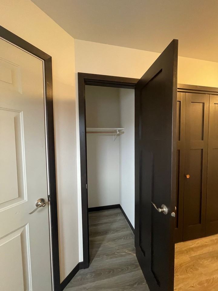 995 Morning Star Lane #NA - Photo 7 of 24