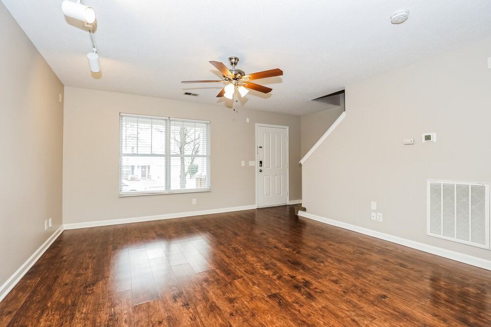 2860 Paddle Wheel Dr - Photo 5 of 17