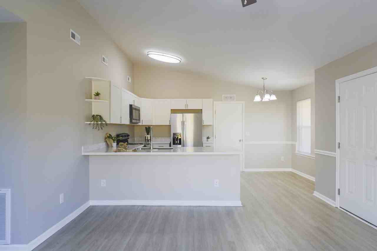 620 Scott St #NA - Photo 7 of 33