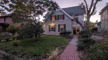 featured image of 125 North H Street #4