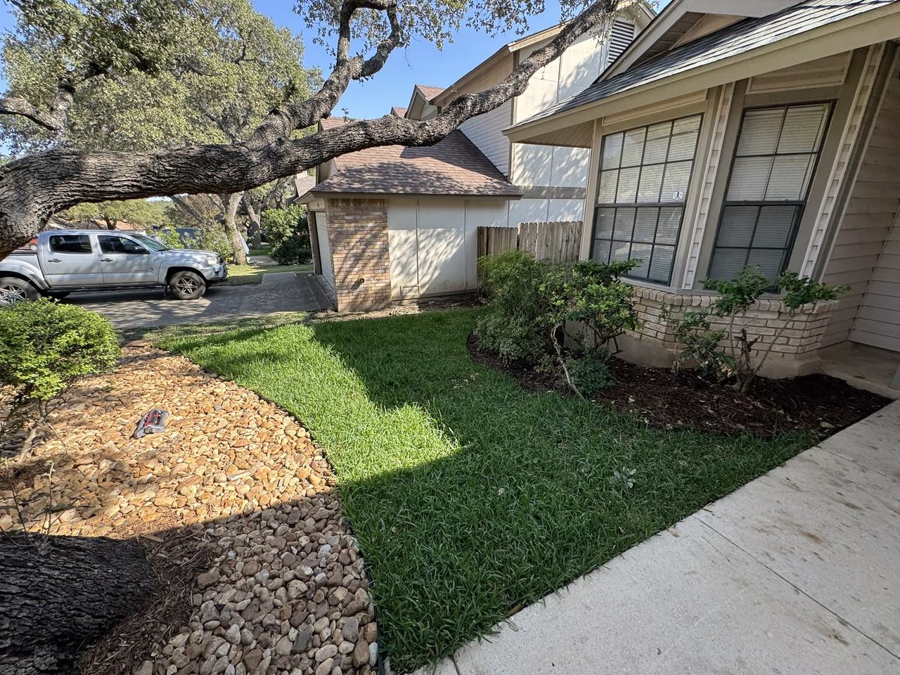 9538 Cloverdale #NA - Photo 5 of 50