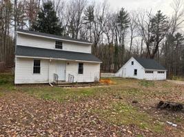 featured image of 321 Clinton Street